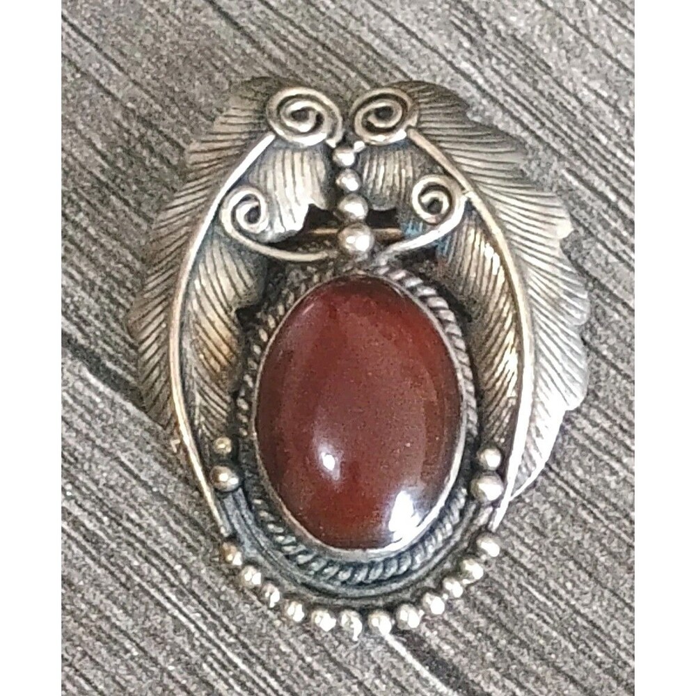 Southwestern Carnelian Feather Scrollwork Sterling Silver Vintage Brooch Tested